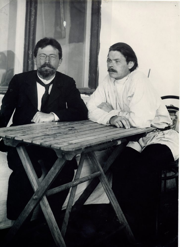 Совместная фотография А.М. Горького и А.П. Чехова. Ялта, 1900 г.